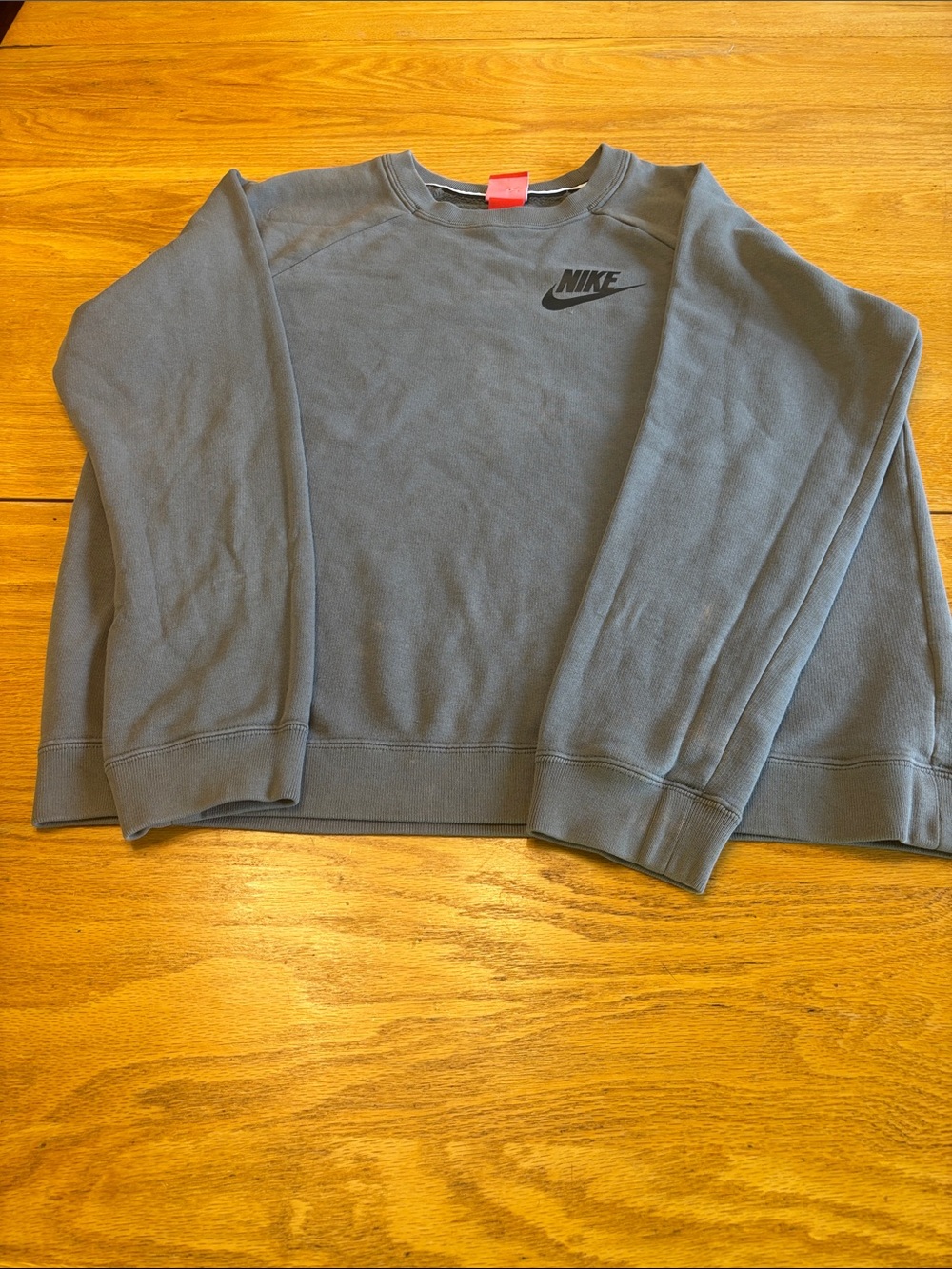 Nike Men’s Gray/Green Athletic Shorts set - Picture 11 of 15